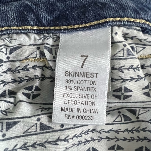 Bullhead jeans. Pacsun. Skinny. Size 7. Lightly used. - Picture 5 of 5